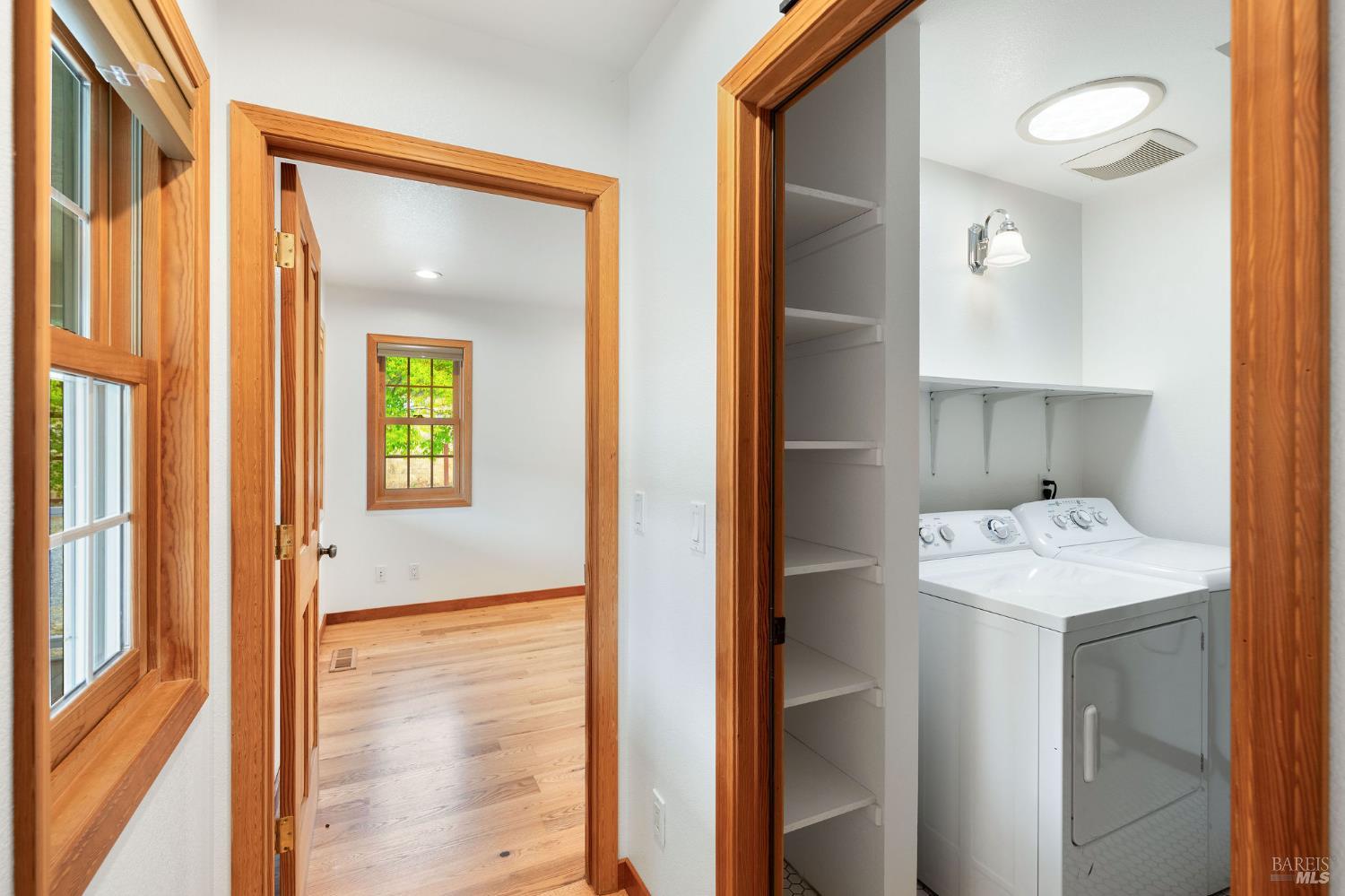 Detail Gallery Image 40 of 50 For 105 Serres Dr, Sonoma,  CA 95476 - 5 Beds | 3/1 Baths