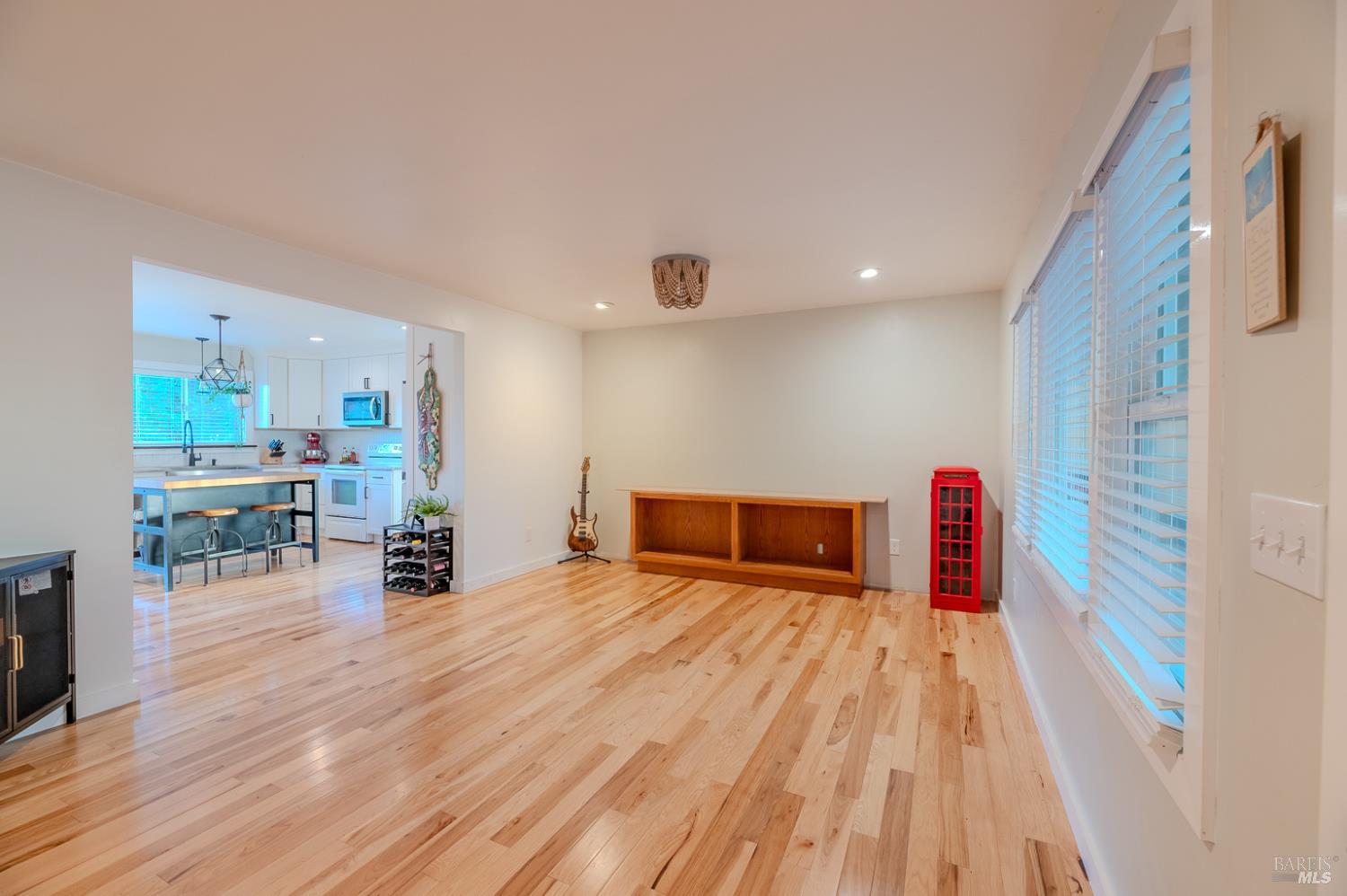 Detail Gallery Image 15 of 28 For 3532 Chanate Rd, Santa Rosa,  CA 95404 - 2 Beds | 1 Baths