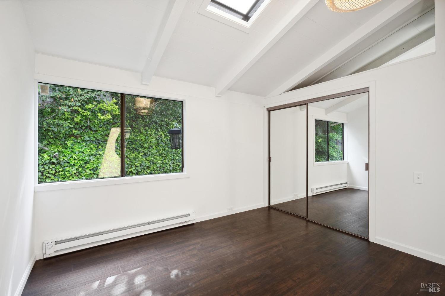 Detail Gallery Image 40 of 57 For 31 Antilles Way, Tiburon,  CA 94920 - 3 Beds | 2/1 Baths