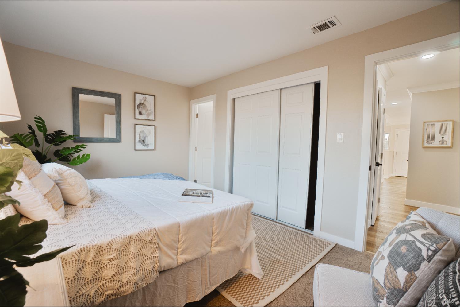 Detail Gallery Image 19 of 30 For 2034 Cambridge Dr, Fairfield,  CA 94533 - 3 Beds | 2 Baths