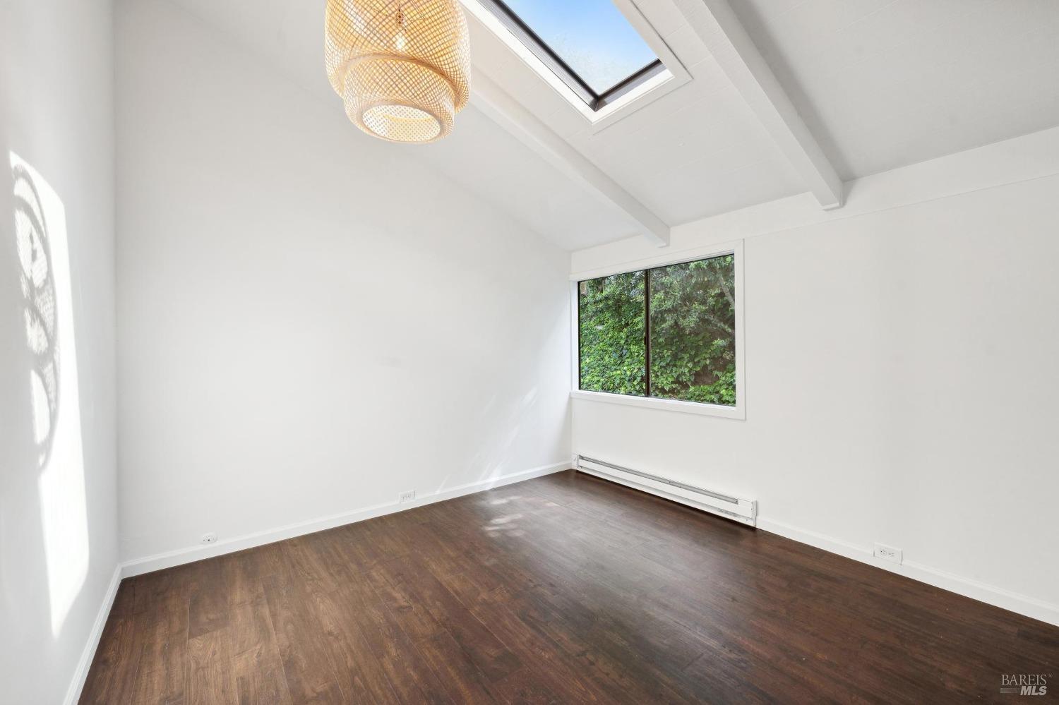 Detail Gallery Image 41 of 57 For 31 Antilles Way, Tiburon,  CA 94920 - 3 Beds | 2/1 Baths