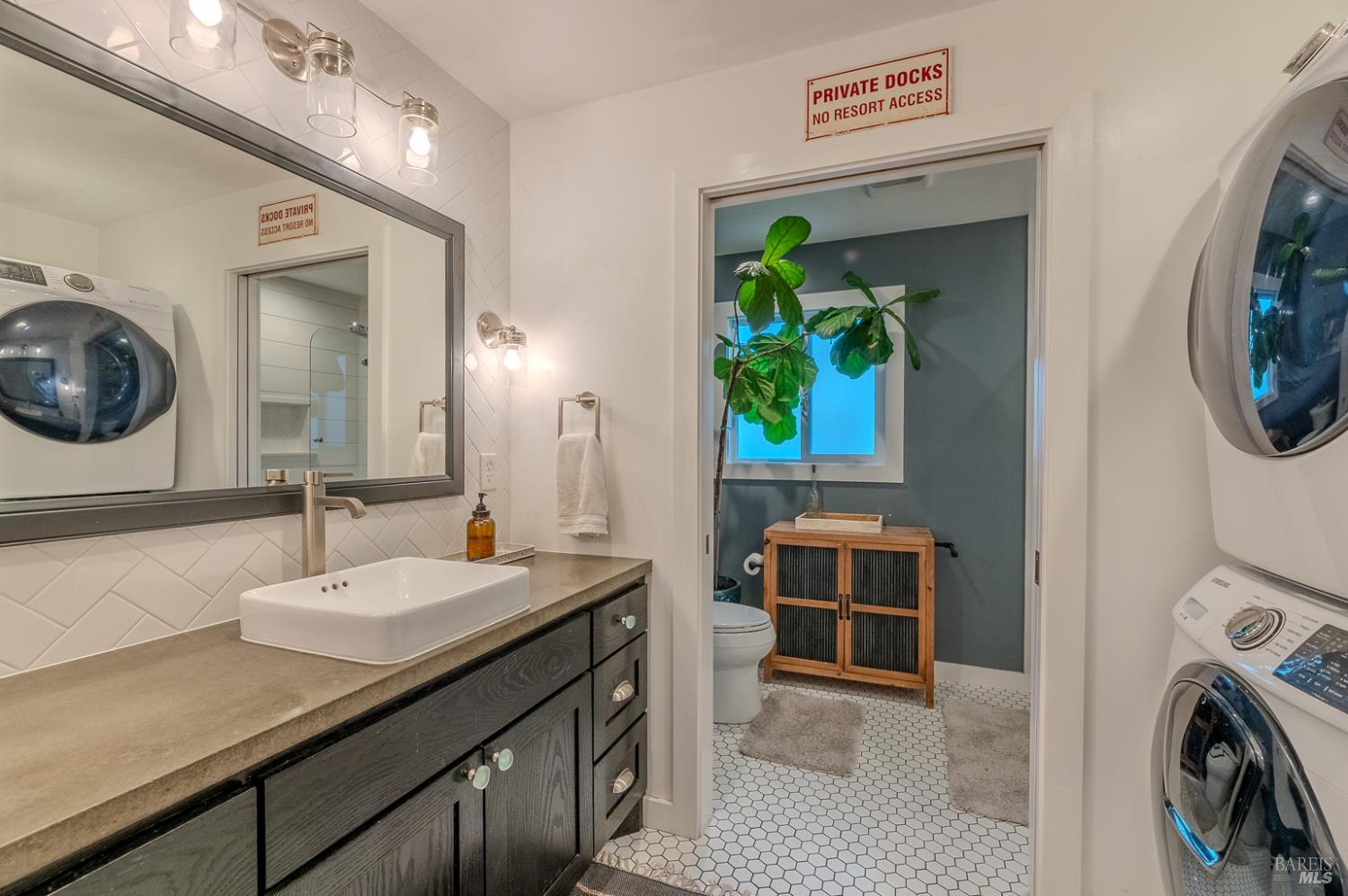 Detail Gallery Image 19 of 28 For 3532 Chanate Rd, Santa Rosa,  CA 95404 - 2 Beds | 1 Baths