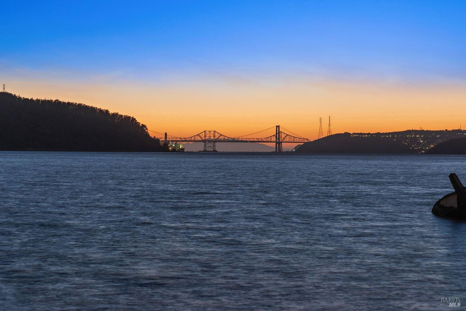 Detail Gallery Image 44 of 60 For 862 Dover Cir, Benicia,  CA 94510 - 3 Beds | 2/1 Baths