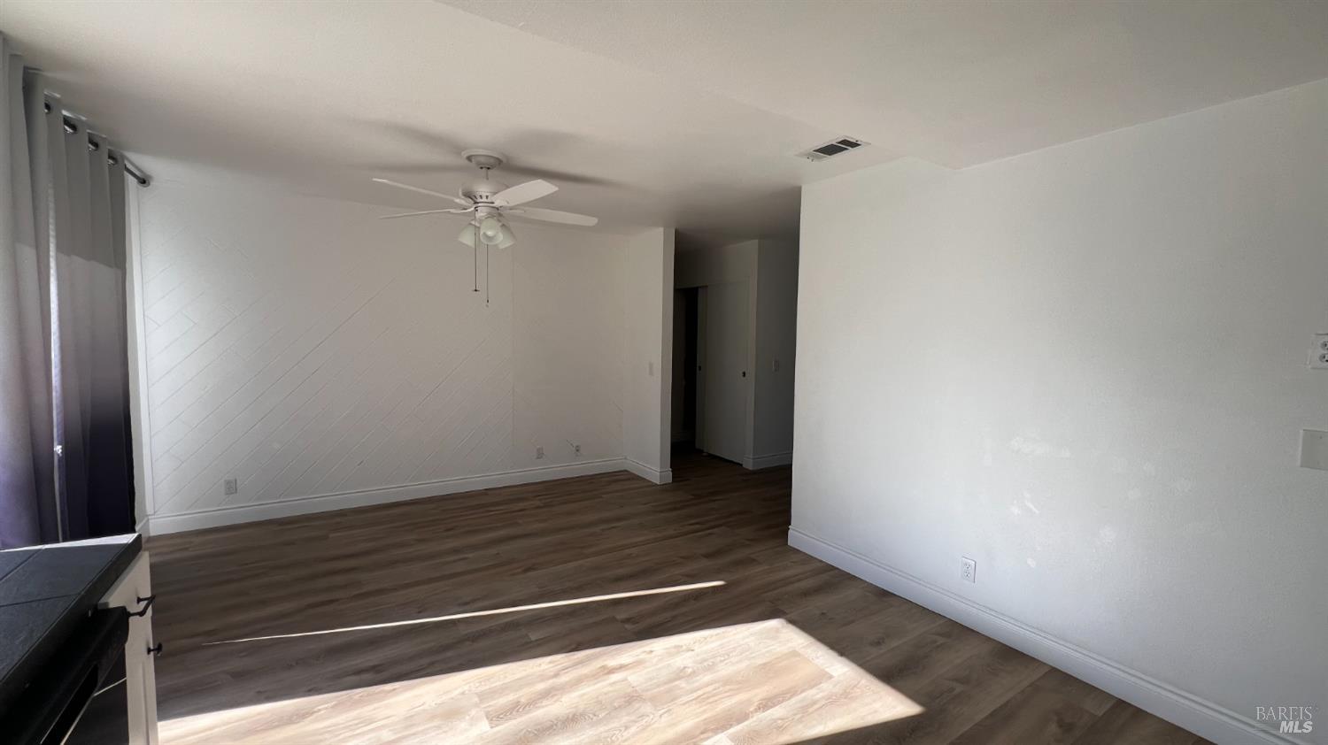 Detail Gallery Image 9 of 20 For 121 Notre Dame Ct, Vallejo,  CA 94589 - 3 Beds | 2 Baths