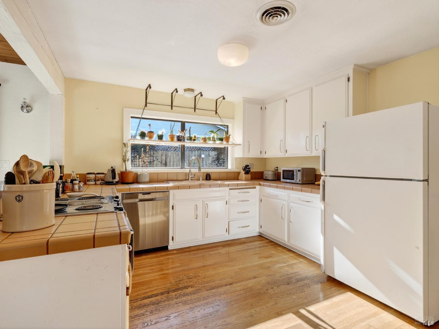 Detail Gallery Image 29 of 43 For 1059 W Standley St, Ukiah,  CA 95482 - 4 Beds | 2 Baths