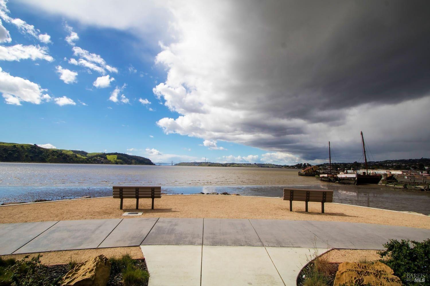 Detail Gallery Image 55 of 60 For 862 Dover Cir, Benicia,  CA 94510 - 3 Beds | 2/1 Baths