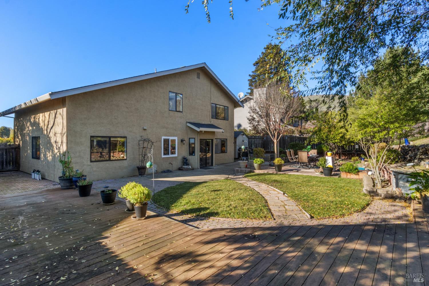 Detail Gallery Image 36 of 60 For 862 Dover Cir, Benicia,  CA 94510 - 3 Beds | 2/1 Baths