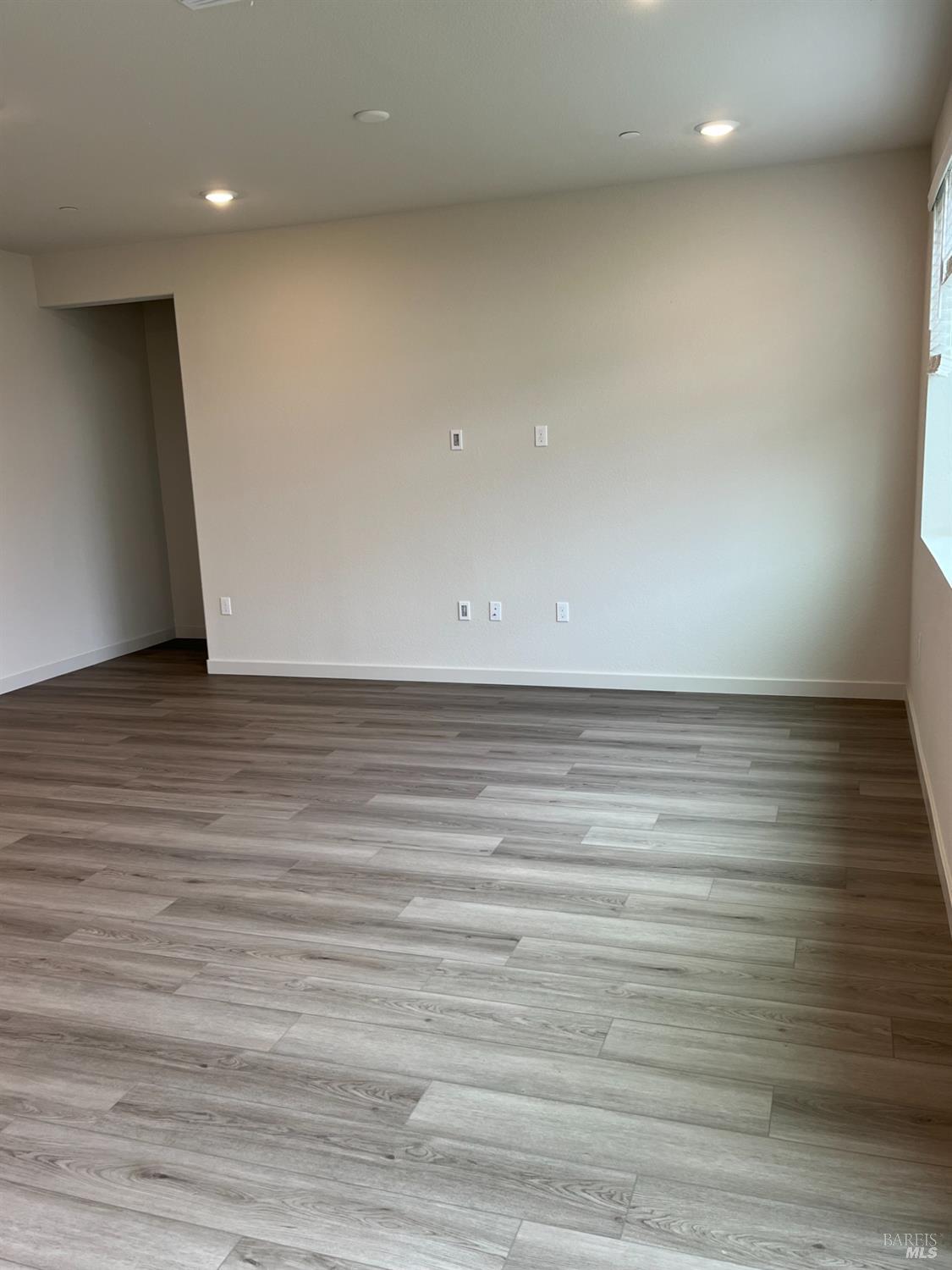 Detail Gallery Image 16 of 18 For 845 Telford Dr, Vacaville,  CA 95687 - 4 Beds | 2 Baths