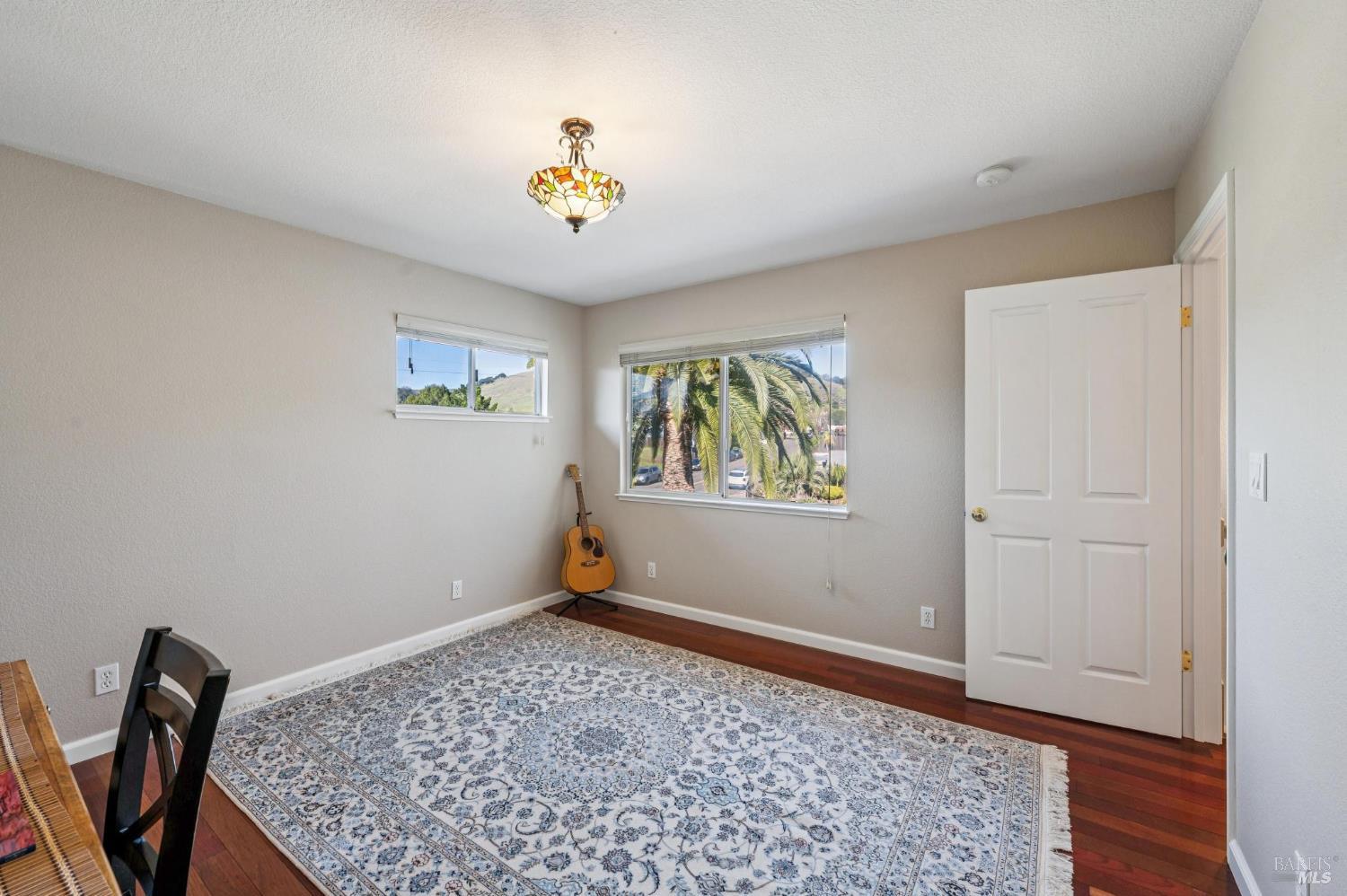 Detail Gallery Image 18 of 30 For 99 San Benito Way, Novato,  CA 94945 - 5 Beds | 3 Baths