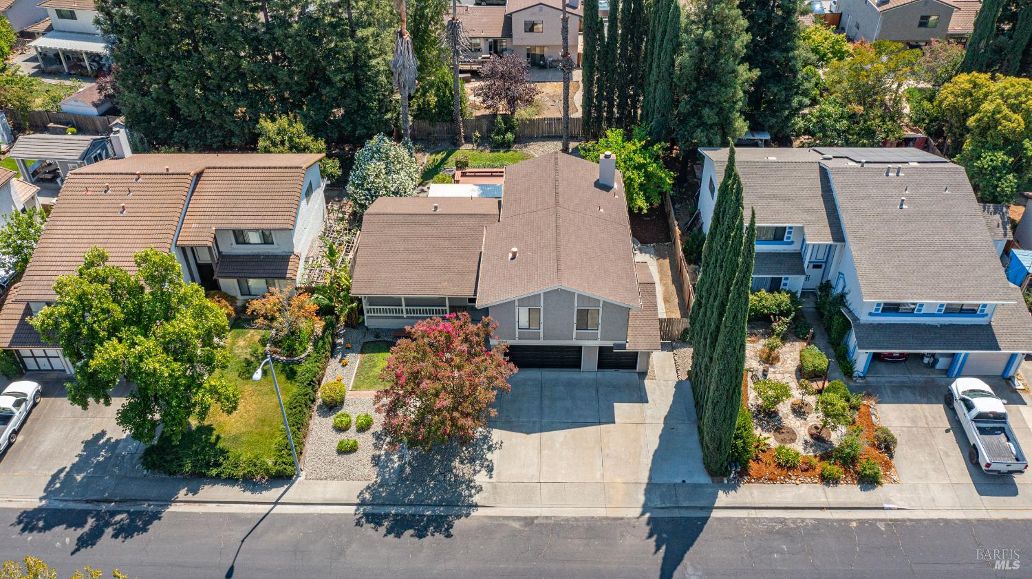 Detail Gallery Image 85 of 98 For 3265 Arroyo Dr, Fairfield,  CA 94533 - 4 Beds | 2/1 Baths