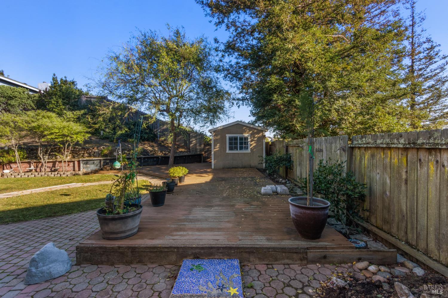 Detail Gallery Image 37 of 60 For 862 Dover Cir, Benicia,  CA 94510 - 3 Beds | 2/1 Baths