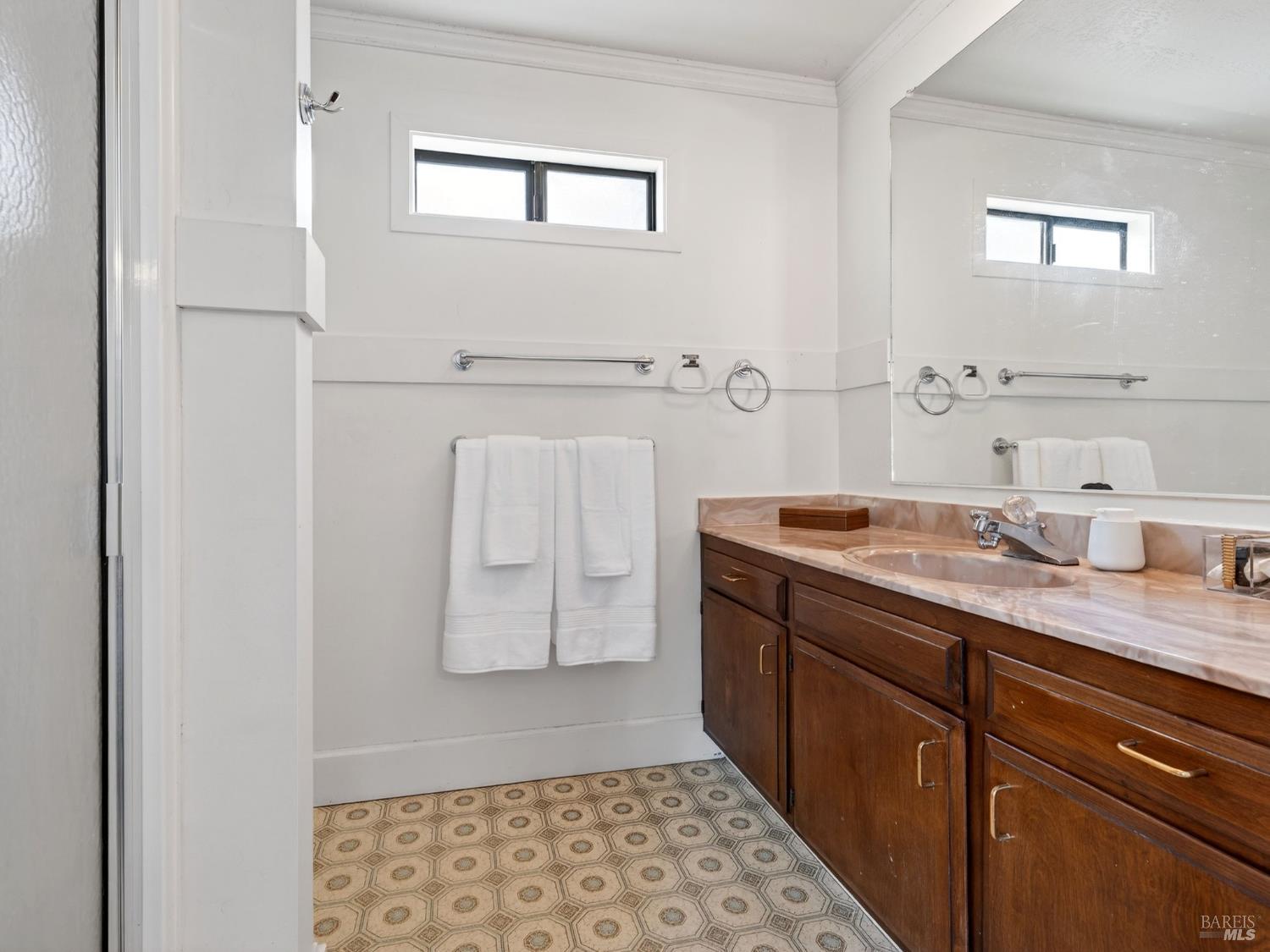 Detail Gallery Image 14 of 43 For 1059 W Standley St, Ukiah,  CA 95482 - 4 Beds | 2 Baths