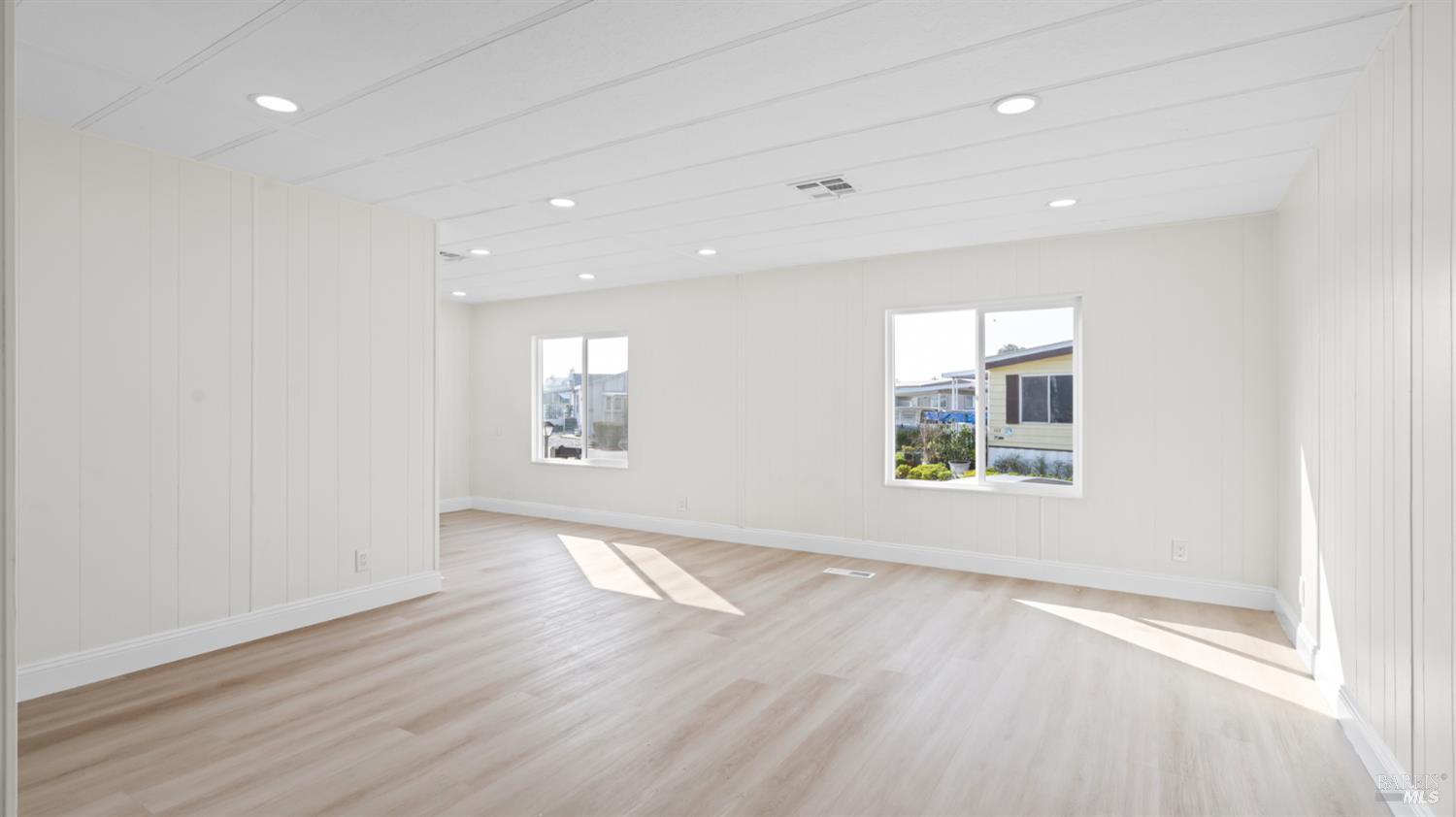 Detail Gallery Image 12 of 27 For 73 Barcelona Cir, Fairfield,  CA 94533 - 2 Beds | 2 Baths