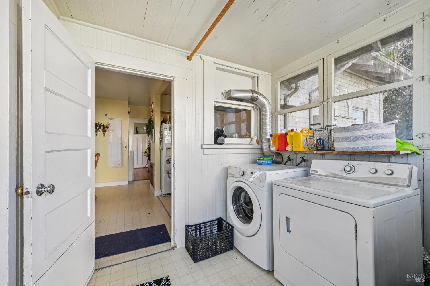 Detail Gallery Image 63 of 89 For 3957 Lakeville Hwy, Petaluma,  CA 94954 - 5 Beds | 2 Baths