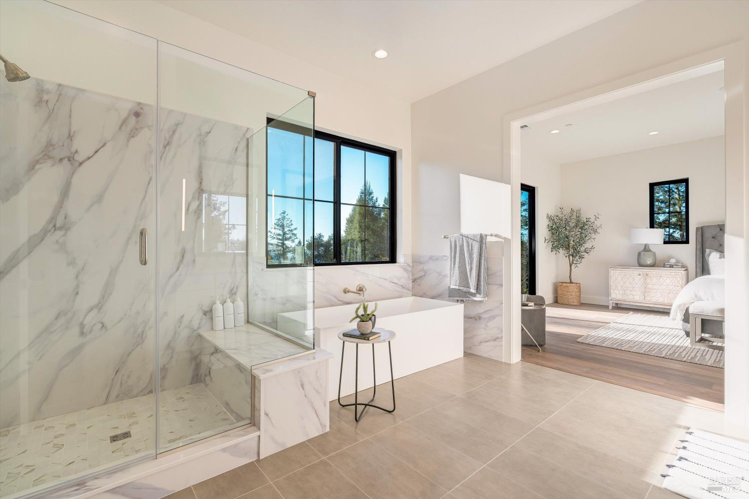 Detail Gallery Image 22 of 50 For 3684 Crown Hill Dr, Santa Rosa,  CA 95404 - 4 Beds | 3/2 Baths