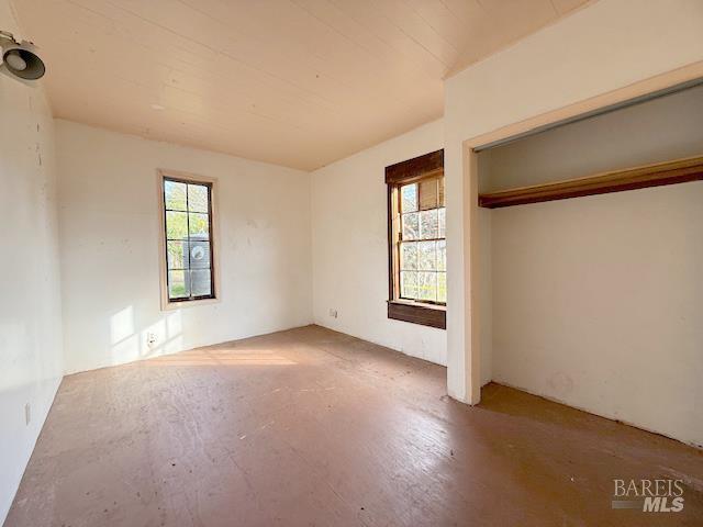 Detail Gallery Image 11 of 26 For 44500 Little Lake Rd, Mendocino,  CA 95460 - 3 Beds | 1 Baths