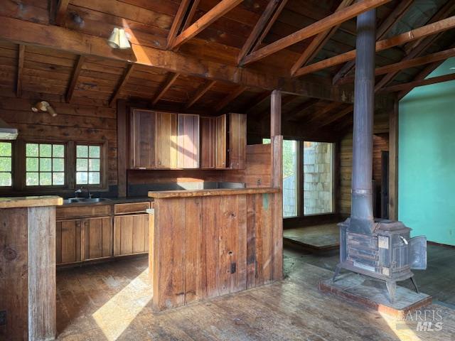 Detail Gallery Image 6 of 26 For 44500 Little Lake Rd, Mendocino,  CA 95460 - 3 Beds | 1 Baths