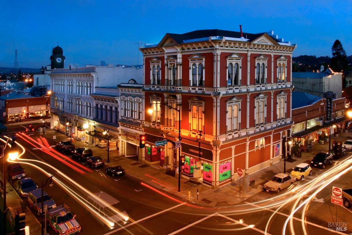 Detail Gallery Image 88 of 89 For 3957 Lakeville Hwy, Petaluma,  CA 94954 - 5 Beds | 2 Baths