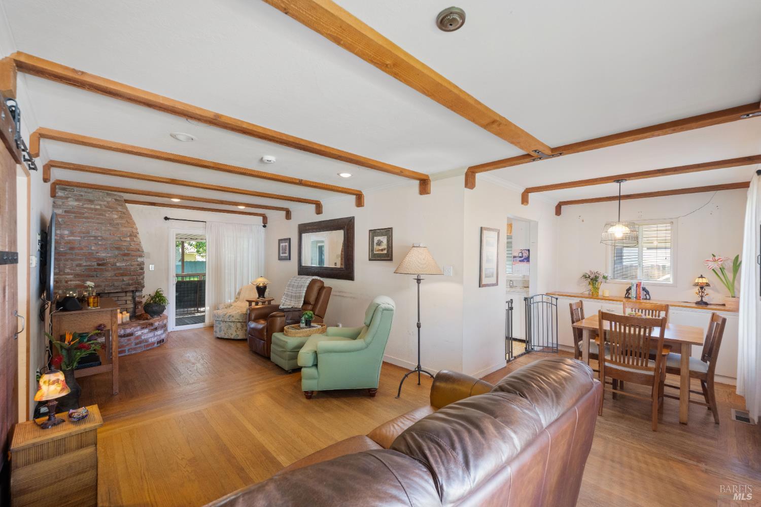 Detail Gallery Image 12 of 83 For 2089 W Park Ave, Napa,  CA 94558 - 2 Beds | 2 Baths