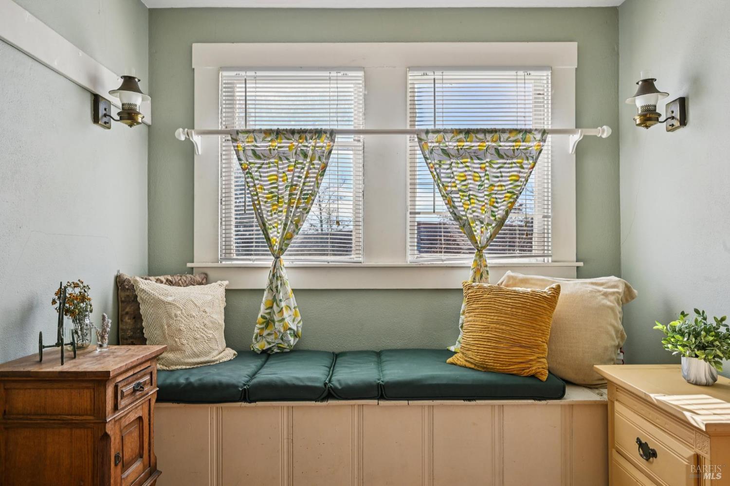 Detail Gallery Image 79 of 89 For 3957 Lakeville Hwy, Petaluma,  CA 94954 - 5 Beds | 2 Baths