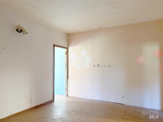 Detail Gallery Image 15 of 26 For 44500 Little Lake Rd, Mendocino,  CA 95460 - 3 Beds | 1 Baths