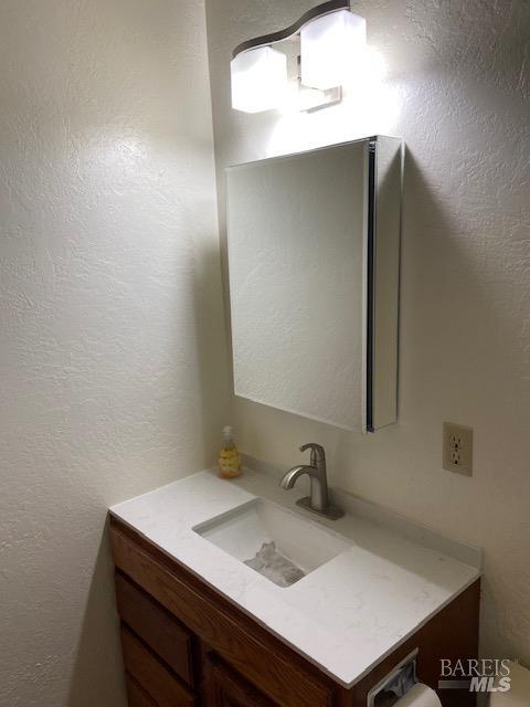 Detail Gallery Image 10 of 16 For 929 Helen Ave, Ukiah,  CA 95482 - 3 Beds | 2 Baths