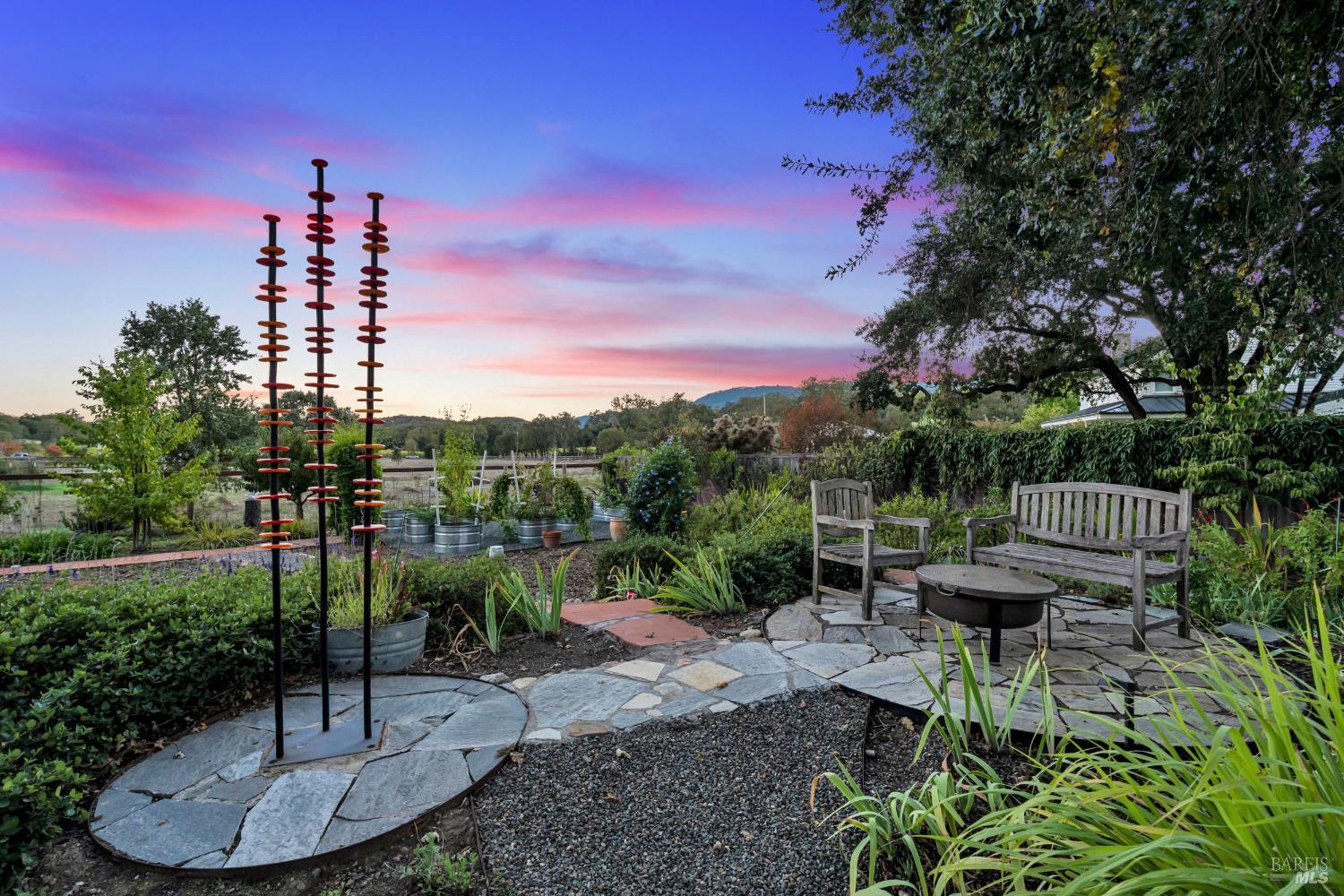 Detail Gallery Image 3 of 34 For 180 W Trinity Rd, Glen Ellen,  CA 95442 - 4 Beds | 3 Baths