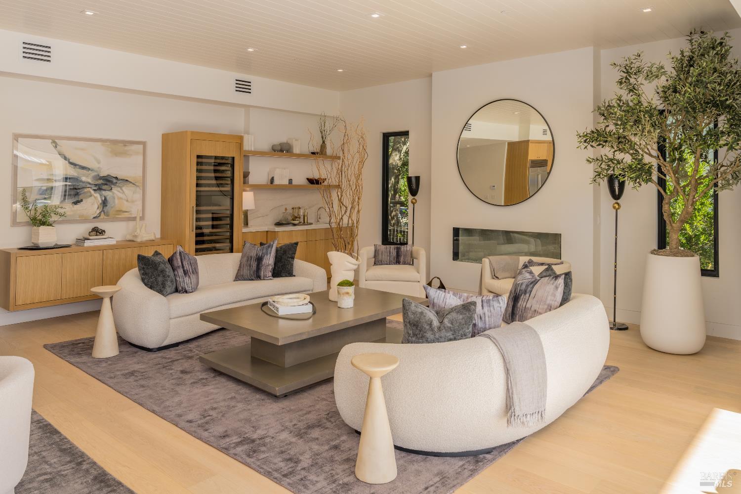 Detail Gallery Image 12 of 30 For 1547 Allyn Ave, Saint Helena,  CA 94574 - 5 Beds | 5 Baths