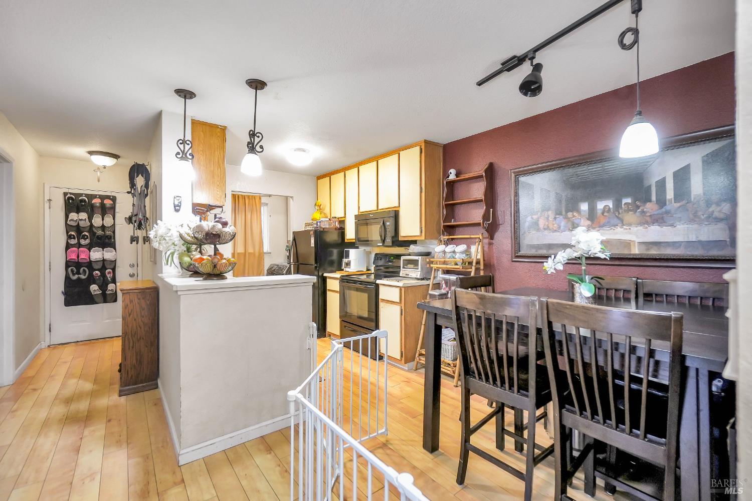 Detail Gallery Image 15 of 41 For 401 Lighthouse Dr, Vallejo,  CA 94590 - 2 Beds | 2 Baths