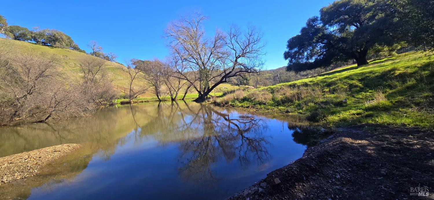 Detail Gallery Image 39 of 50 For 7420 Eastside Potter Valley Rd, Ukiah,  CA 95482 - 3 Beds | 2 Baths
