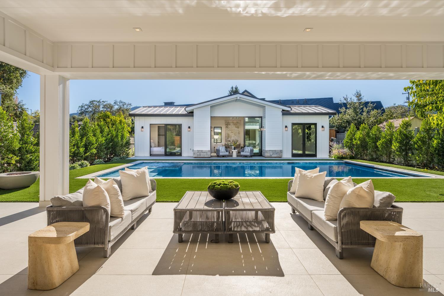 Front Image Thumbnail for BA326004083