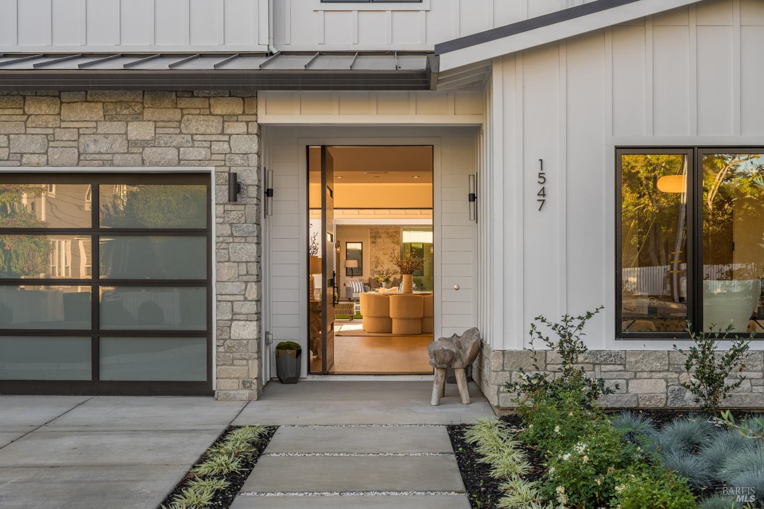 Detail Gallery Image 3 of 30 For 1547 Allyn Ave, Saint Helena,  CA 94574 - 5 Beds | 5 Baths