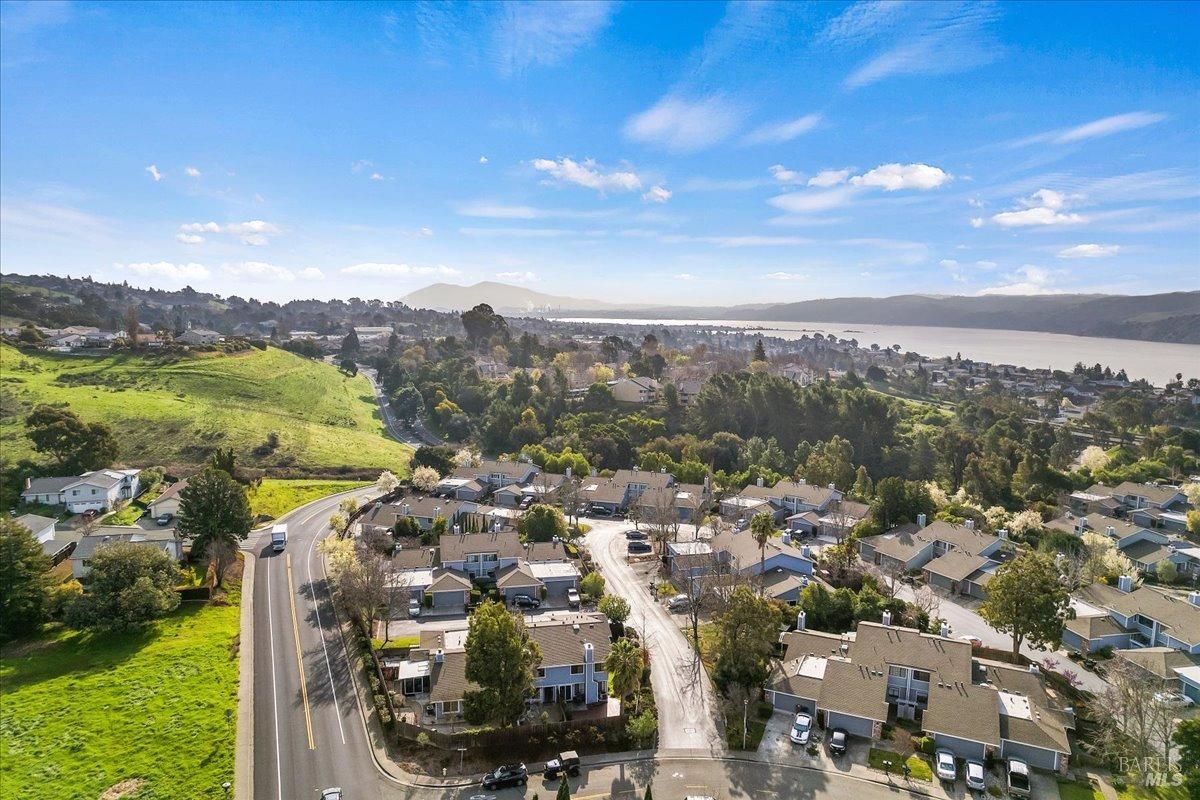 Detail Gallery Image 22 of 23 For 1782 Devonshire Dr, Benicia,  CA 94510 - 3 Beds | 2/1 Baths