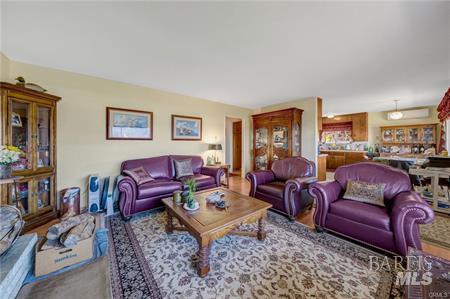 Detail Gallery Image 8 of 48 For 9245 Glenhaven Dr, Glenhaven,  CA 95443 - 3 Beds | 1/1 Baths