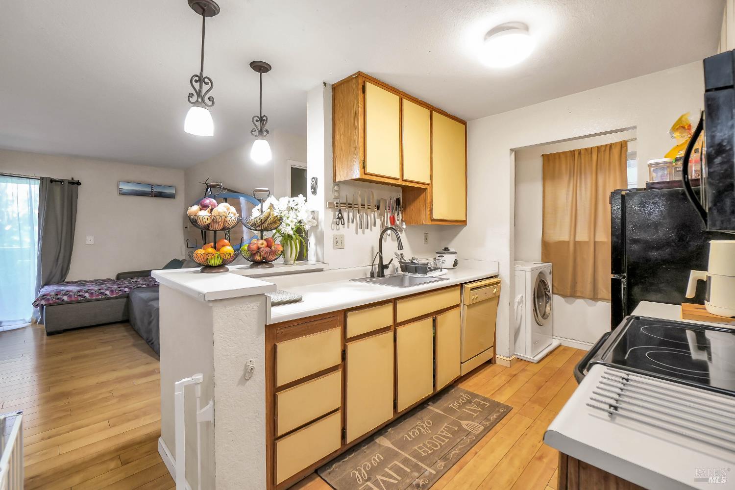 Detail Gallery Image 21 of 41 For 401 Lighthouse Dr, Vallejo,  CA 94590 - 2 Beds | 2 Baths