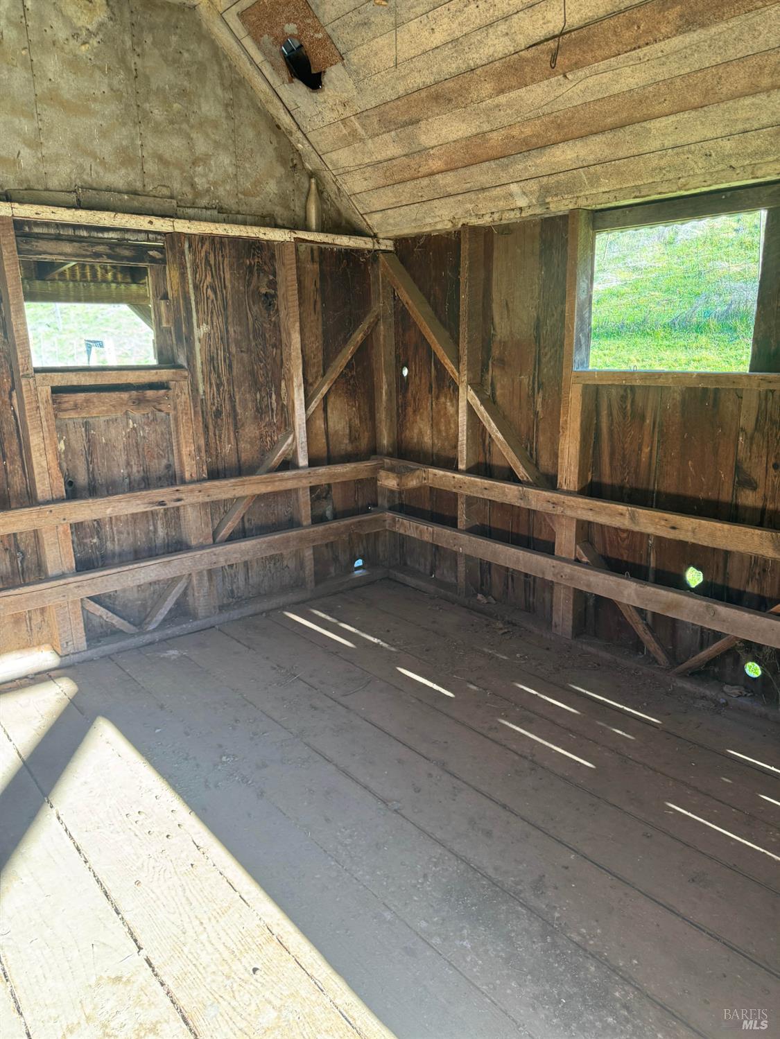 Detail Gallery Image 45 of 50 For 7420 Eastside Potter Valley Rd, Ukiah,  CA 95482 - 3 Beds | 2 Baths