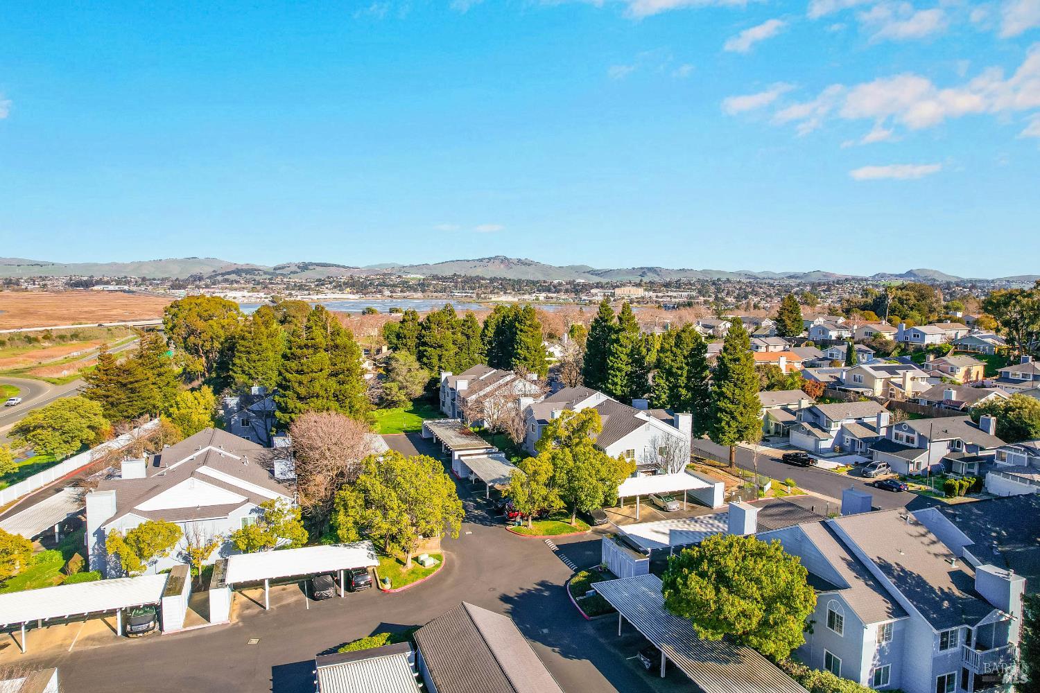 Detail Gallery Image 33 of 41 For 401 Lighthouse Dr, Vallejo,  CA 94590 - 2 Beds | 2 Baths