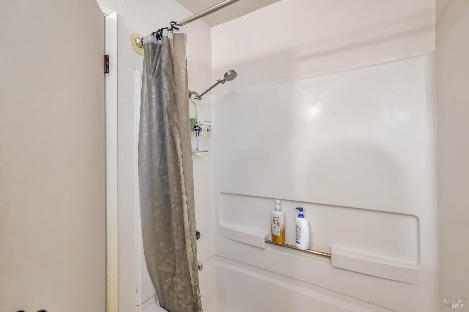 Detail Gallery Image 25 of 41 For 401 Lighthouse Dr, Vallejo,  CA 94590 - 2 Beds | 2 Baths