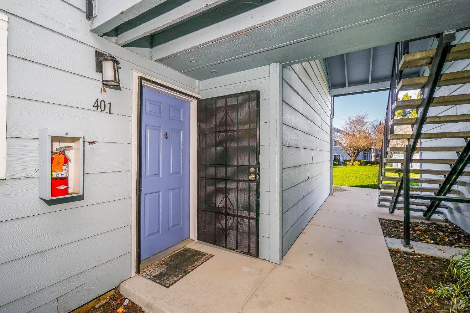 Detail Gallery Image 8 of 41 For 401 Lighthouse Dr, Vallejo,  CA 94590 - 2 Beds | 2 Baths