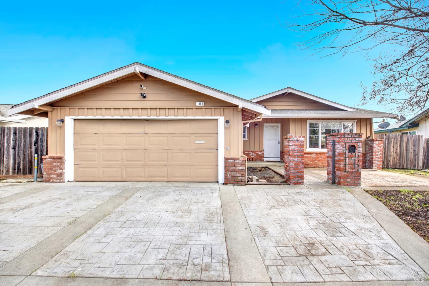 Front Image Thumbnail for BA325100661