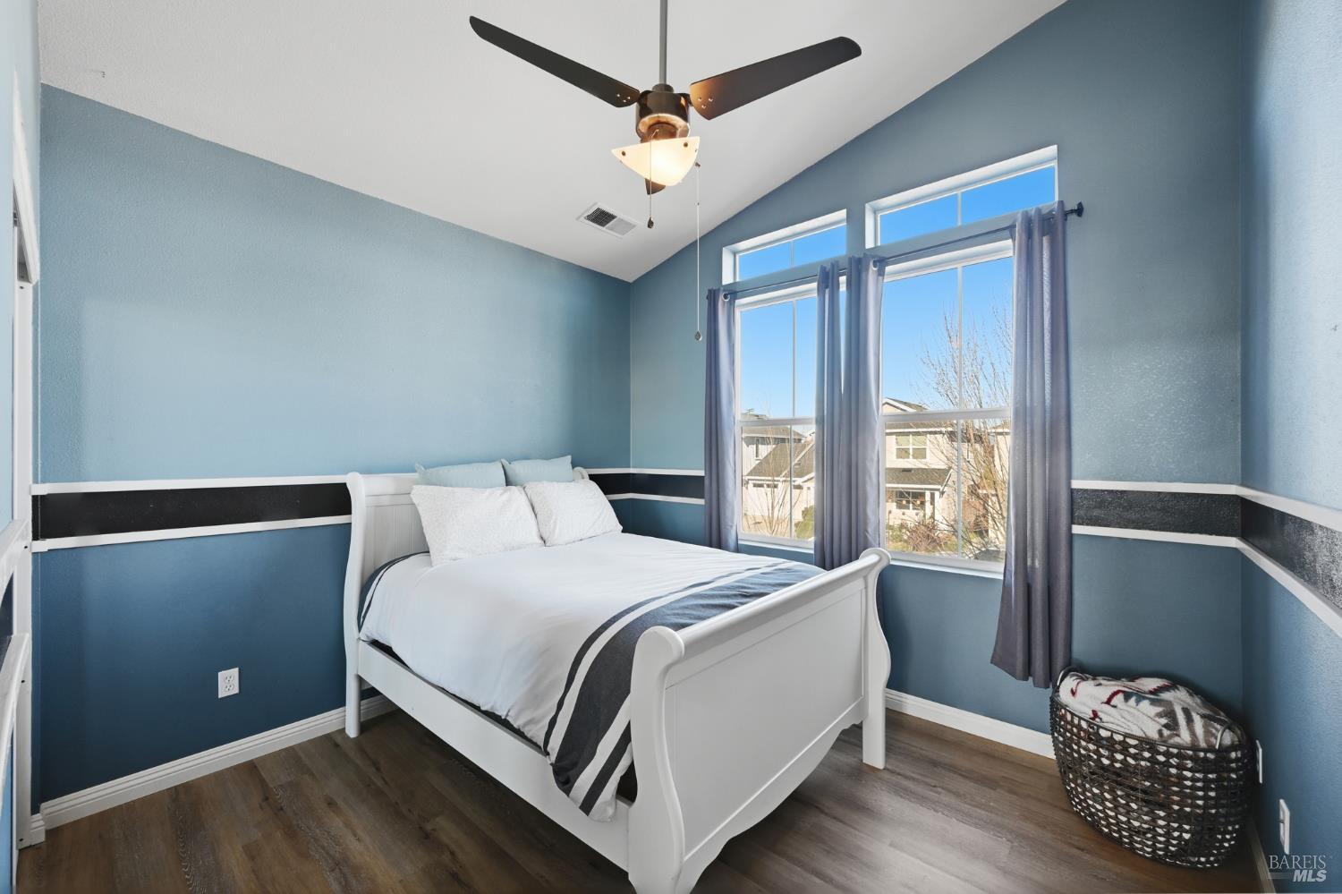 Detail Gallery Image 29 of 35 For 2983 Bay Village Ave, Santa Rosa,  CA 95403 - 4 Beds | 2 Baths