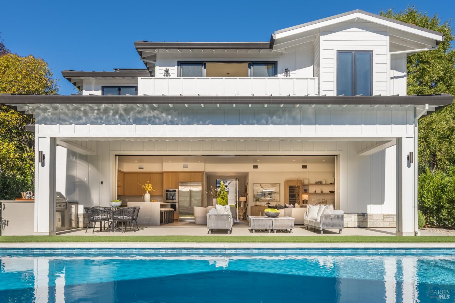 Detail Gallery Image 26 of 30 For 1547 Allyn Ave, Saint Helena,  CA 94574 - 5 Beds | 5 Baths