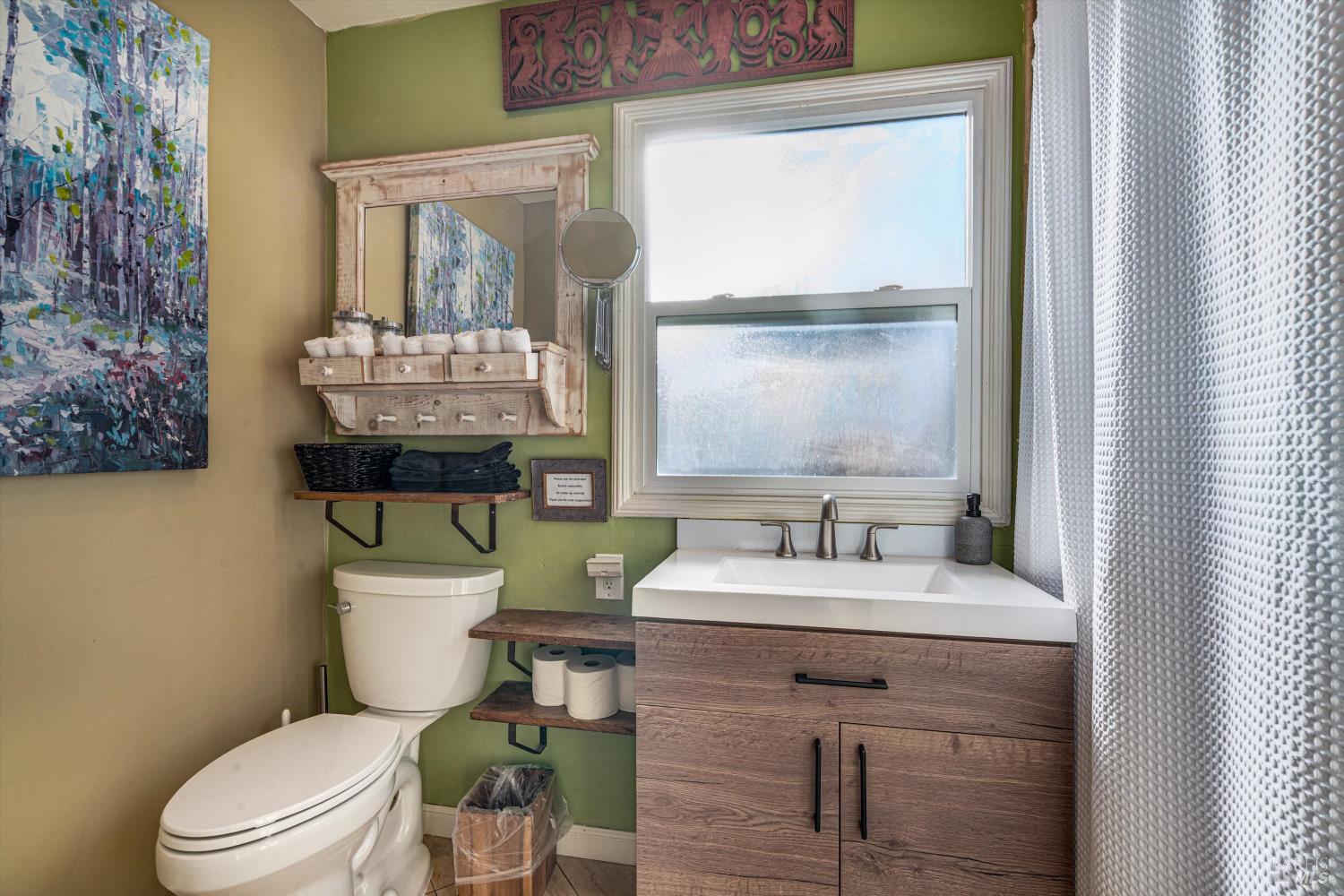 Detail Gallery Image 23 of 45 For 3 Highland Dr, Napa,  CA 94559 - 2 Beds | 1/1 Baths