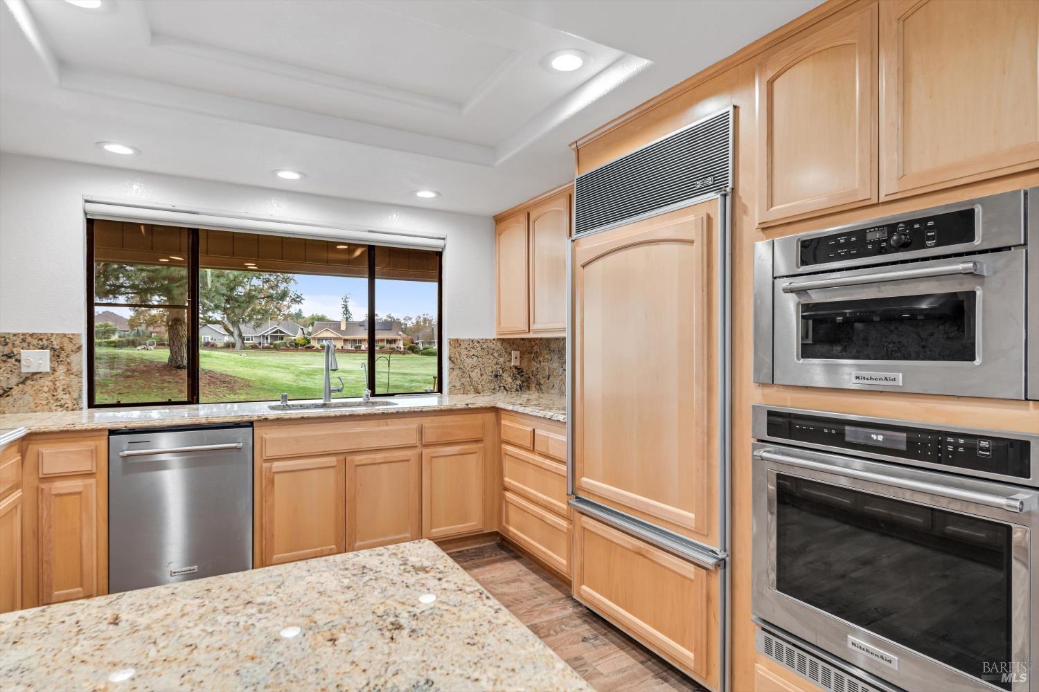 Detail Gallery Image 15 of 38 For 326 Singing Brook Cir, Santa Rosa,  CA 95409 - 2 Beds | 2 Baths