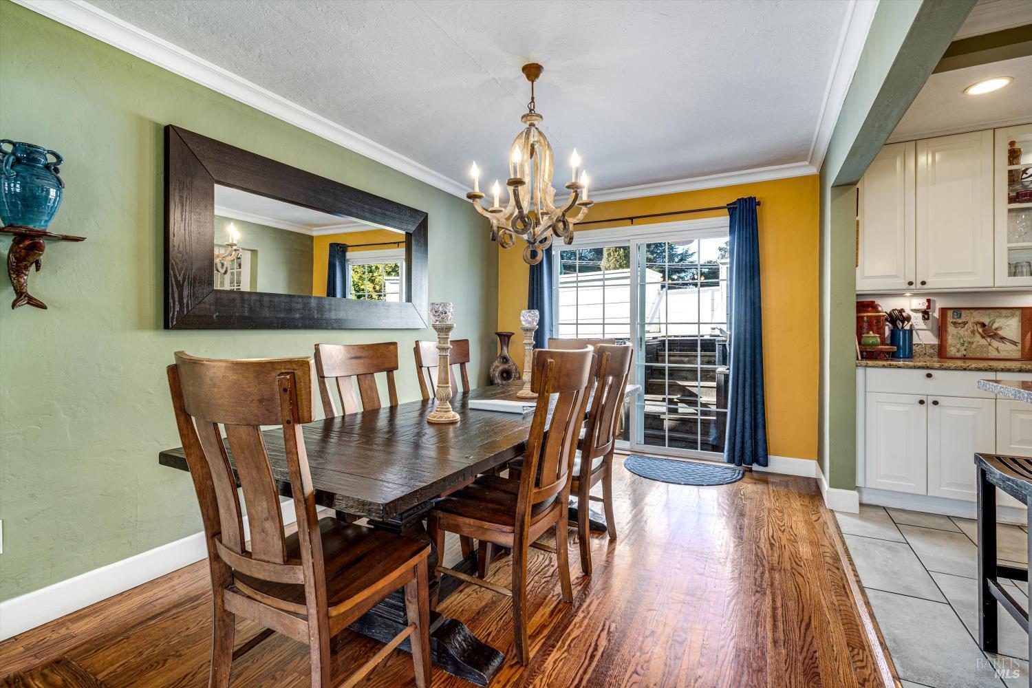 Detail Gallery Image 12 of 45 For 3 Highland Dr, Napa,  CA 94559 - 2 Beds | 1/1 Baths