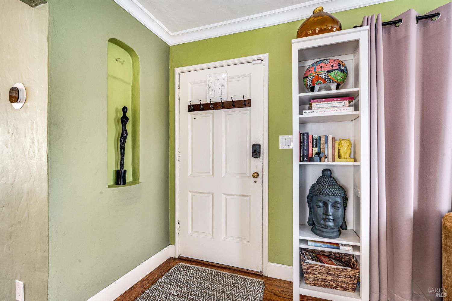 Detail Gallery Image 8 of 45 For 3 Highland Dr, Napa,  CA 94559 - 2 Beds | 1/1 Baths