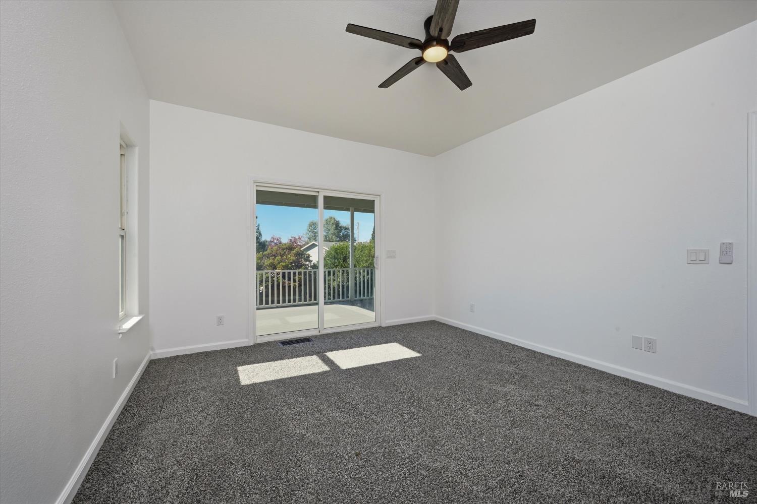 Detail Gallery Image 14 of 36 For 19285 Ravenhill Rd, Hidden Valley Lake,  CA 95467 - 4 Beds | 2/1 Baths