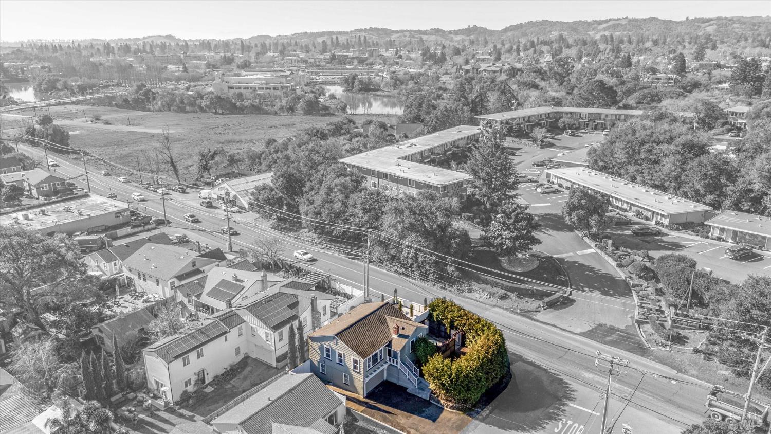 Detail Gallery Image 43 of 45 For 3 Highland Dr, Napa,  CA 94559 - 2 Beds | 1/1 Baths