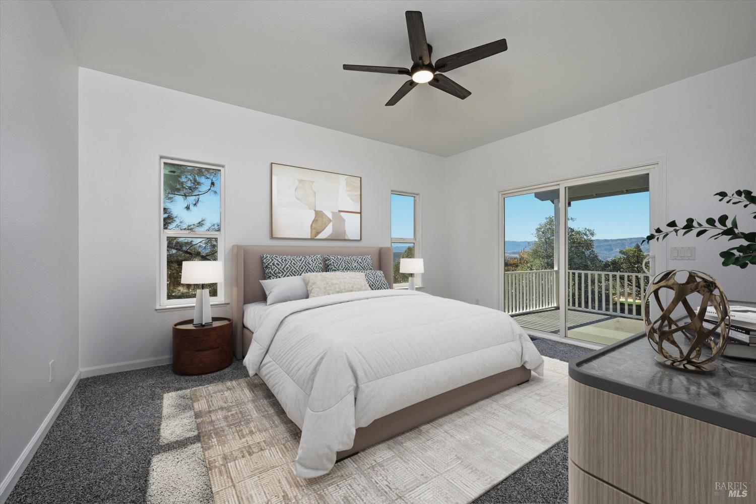 Detail Gallery Image 9 of 36 For 19285 Ravenhill Rd, Hidden Valley Lake,  CA 95467 - 4 Beds | 2/1 Baths