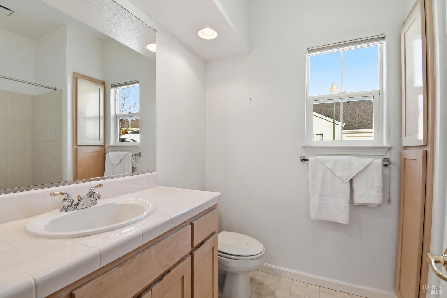 Detail Gallery Image 27 of 35 For 6571 Pine Valley Dr, Santa Rosa,  CA 95409 - 3 Beds | 2 Baths